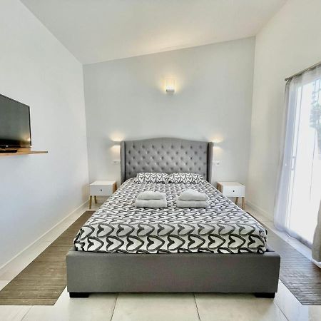 Villa 12 Адехе Екстериор снимка