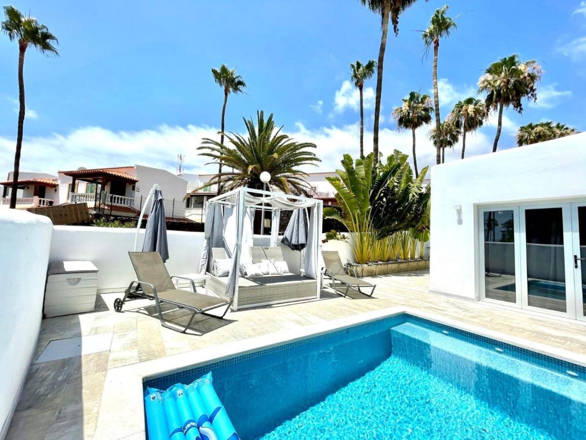 Villa 12 Адехе Екстериор снимка