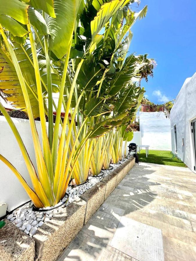 Villa 12 Адехе Екстериор снимка